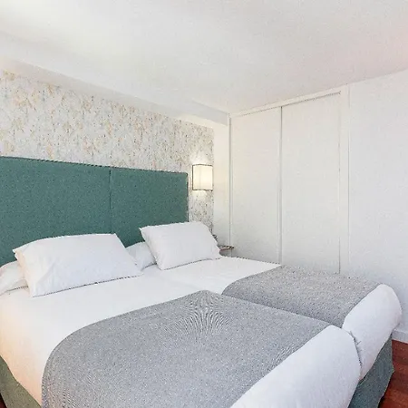 Genteel Plaza Nueva Siviglia