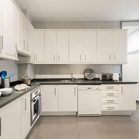 Genteel Plaza Nueva Appartamento