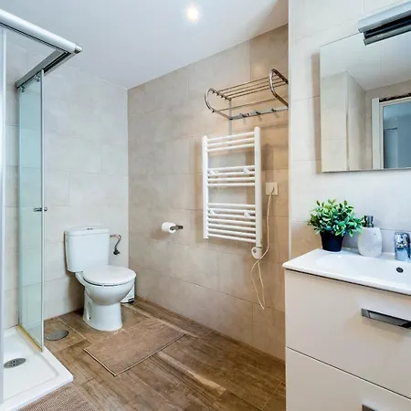 Genteel Plaza Nueva Apartment *